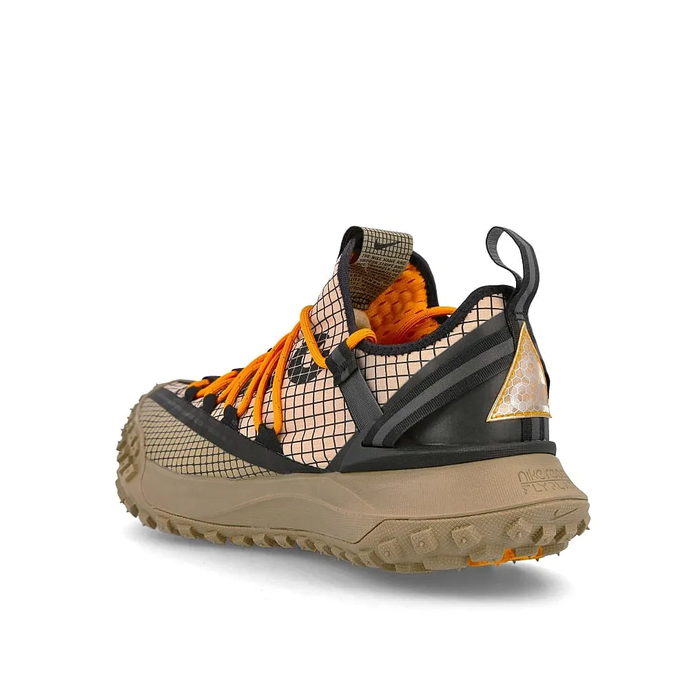 acg mountain fly low