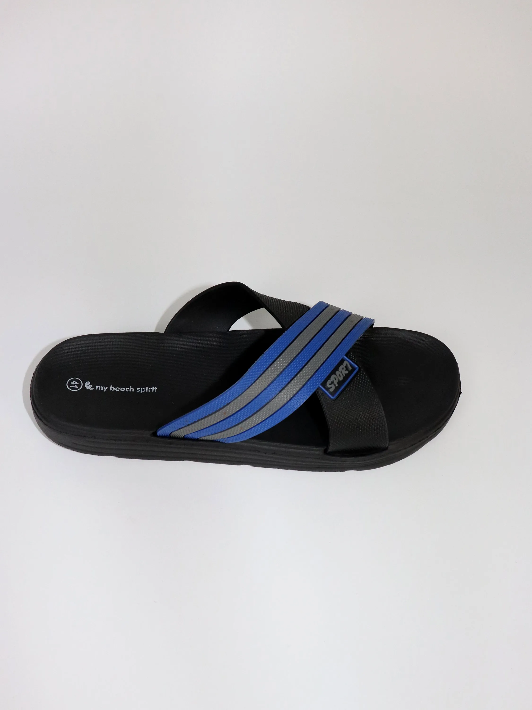 Crossed beach slipper