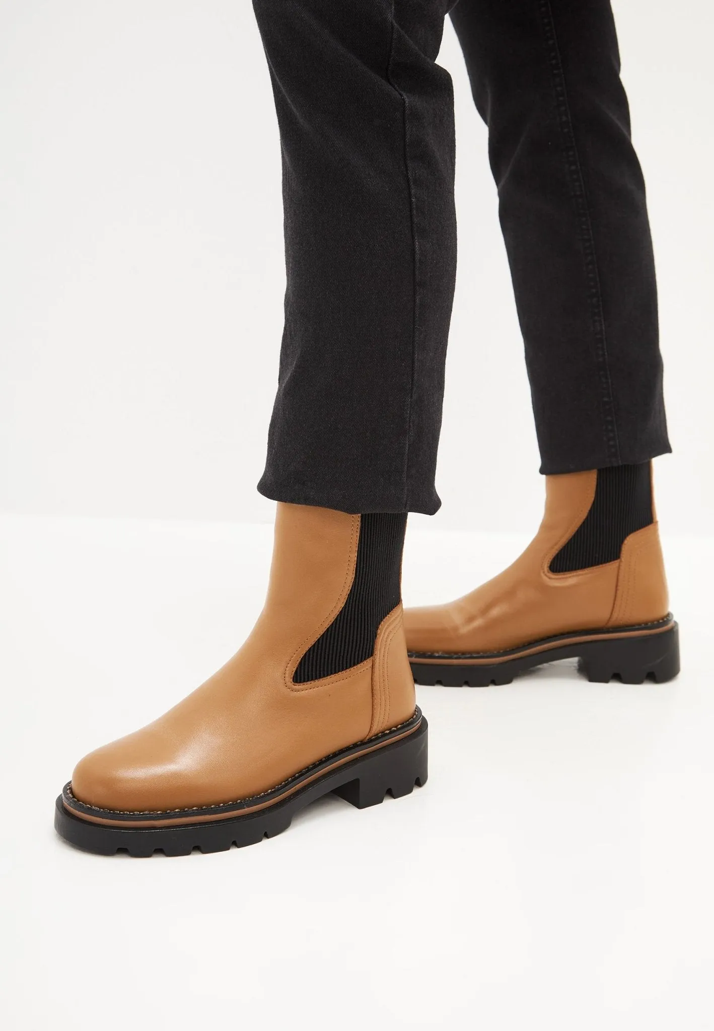 Platform Classic Ankle Boots - Brown