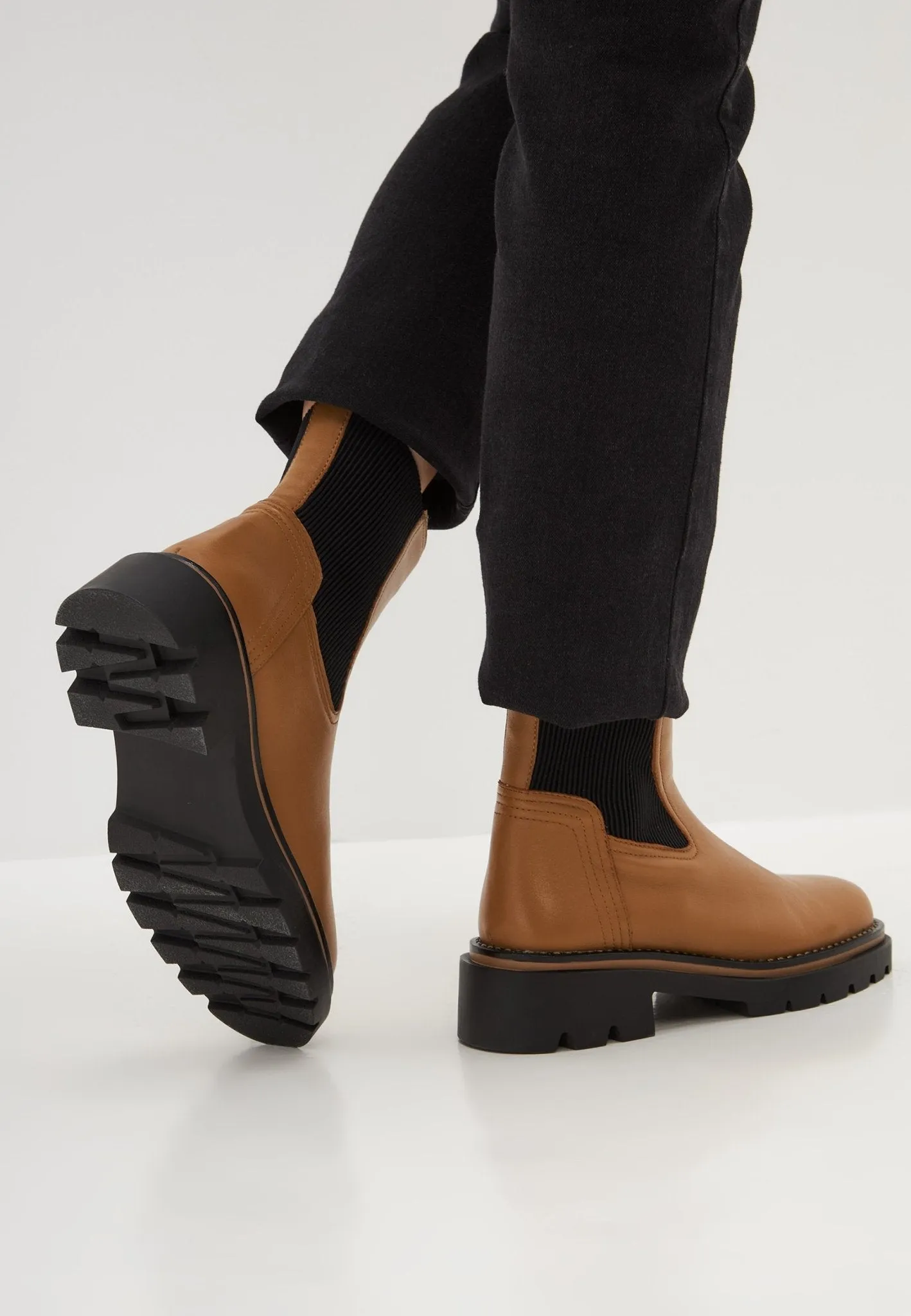 Platform Classic Ankle Boots - Brown